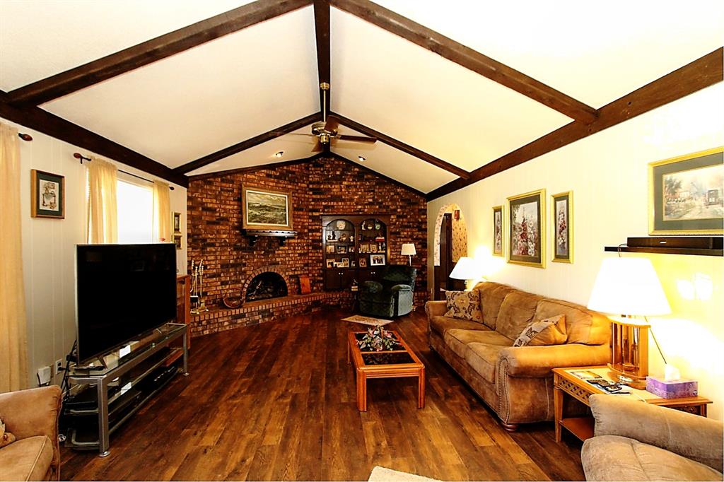 1823 W Rose Oak Drive Property Photo 11
