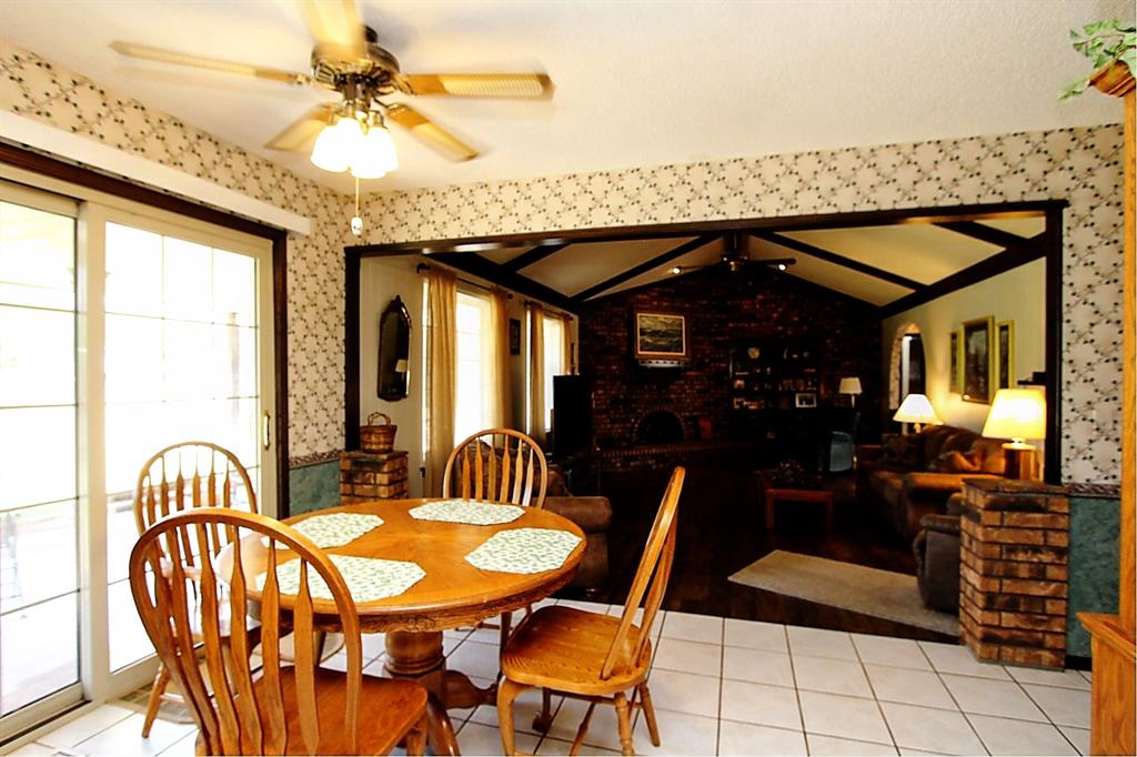 1823 W Rose Oak Drive Property Photo 17