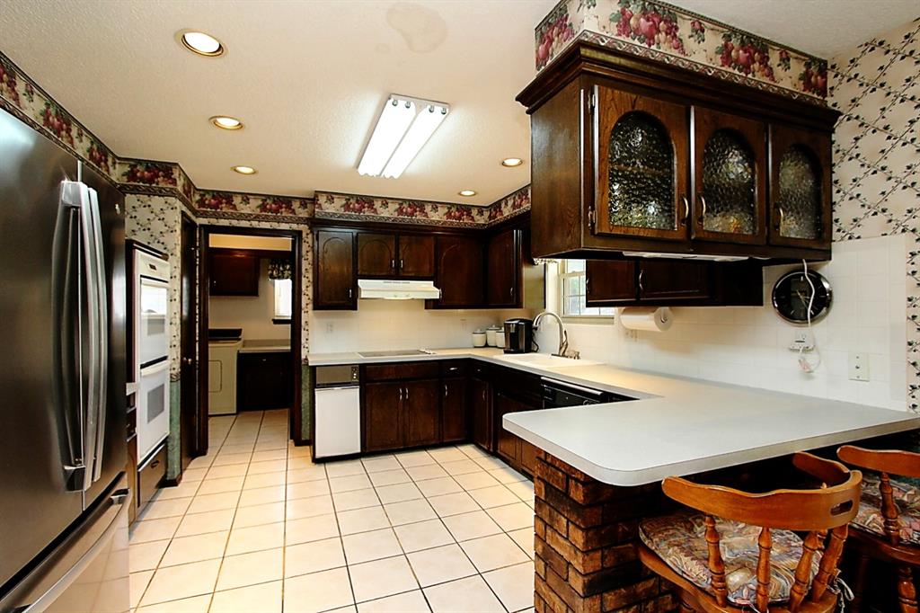 1823 W Rose Oak Drive Property Photo 18