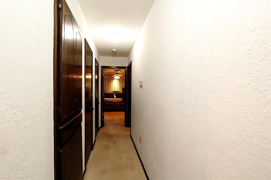 1823 W Rose Oak Drive Property Photo 25