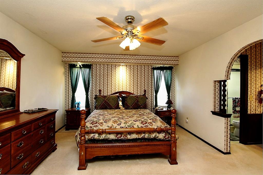 1823 W Rose Oak Drive Property Photo 26