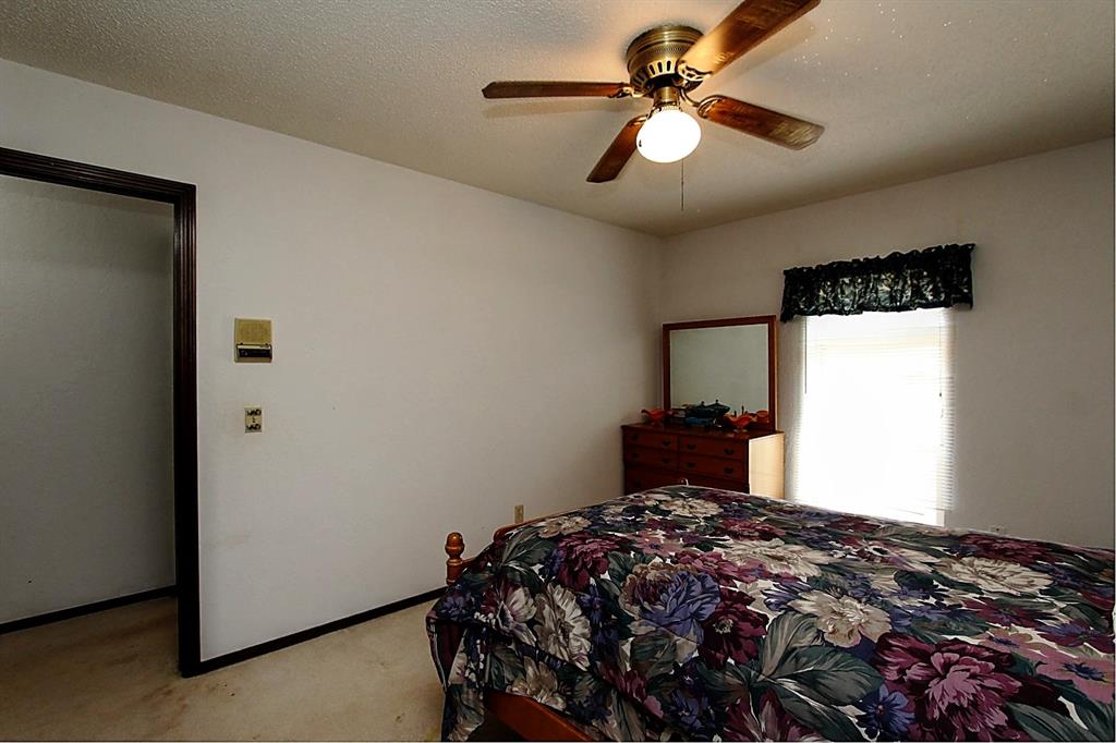 1823 W Rose Oak Drive Property Photo 37