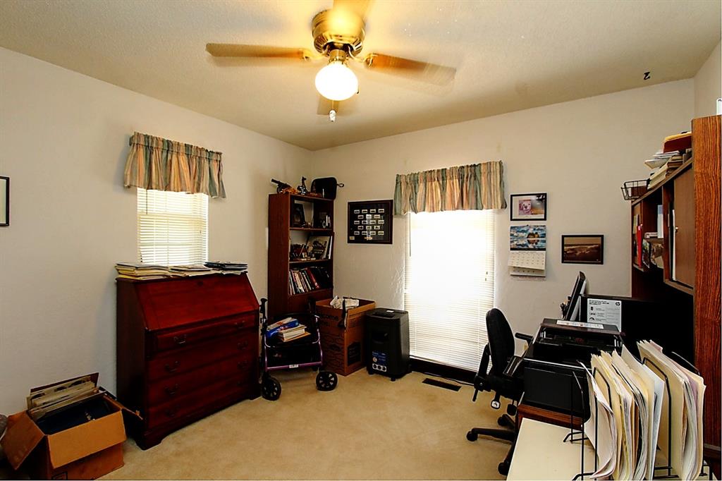 1823 W Rose Oak Drive Property Photo 39