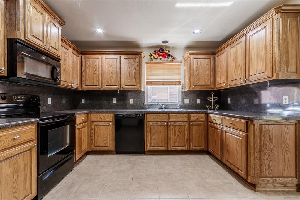 813 Sw 161st Street Property Photo 17
