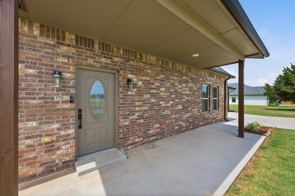 1801 Fairway Drive Property Photo 9