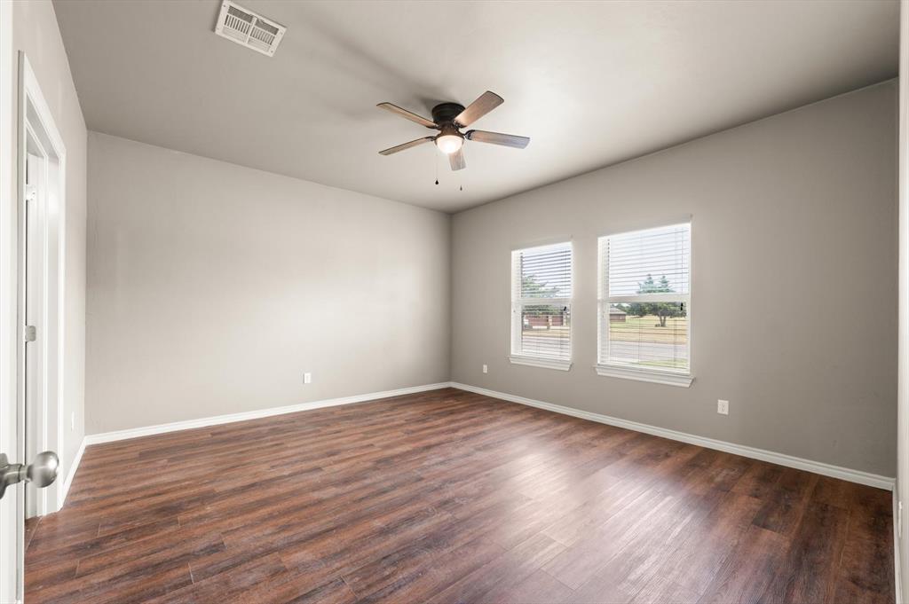 1801 Fairway Drive Property Photo 21