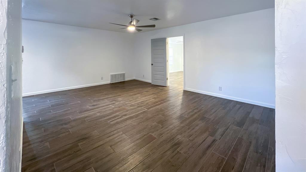 13408 Thompson Road Property Photo 8