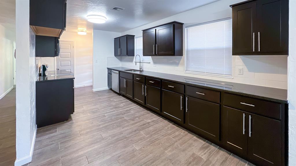13408 Thompson Road Property Photo 11
