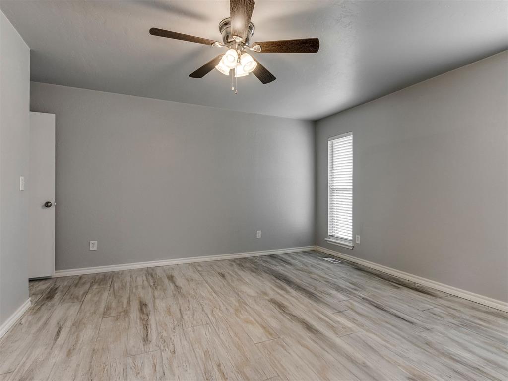 9724 Kent Drive Property Photo 17
