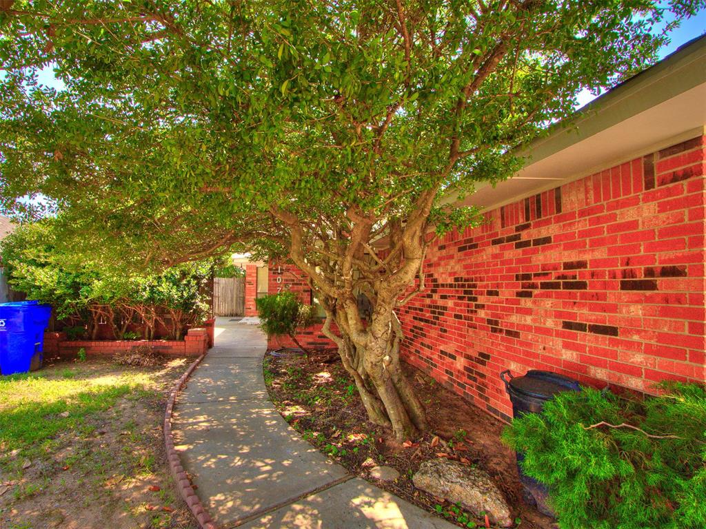 105 Willow Branch Road 105-107 Property Photo 4