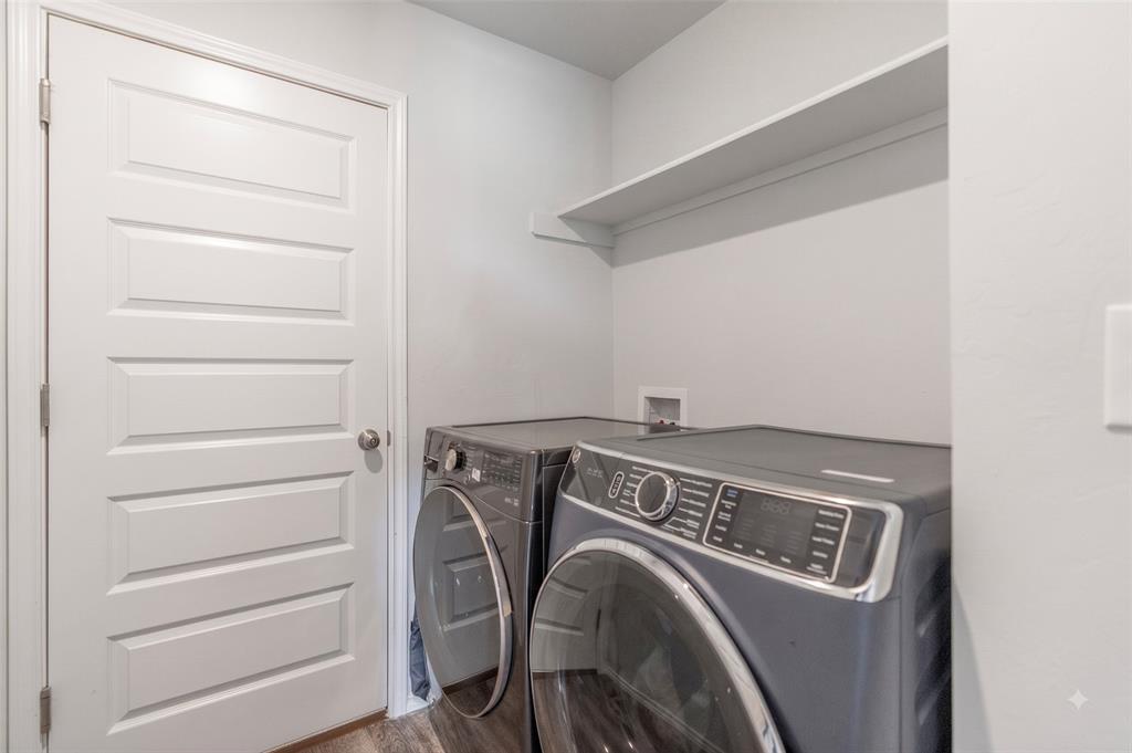 1400 Land Run Way Property Photo 25