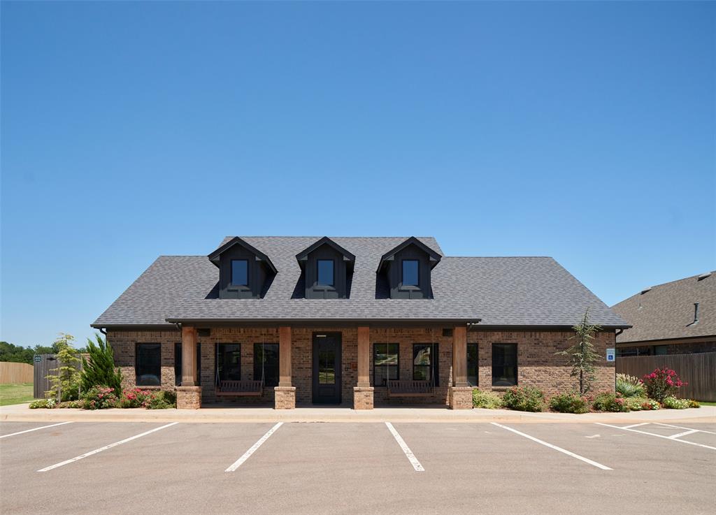 1206 Flint Hills Street Property Photo 2
