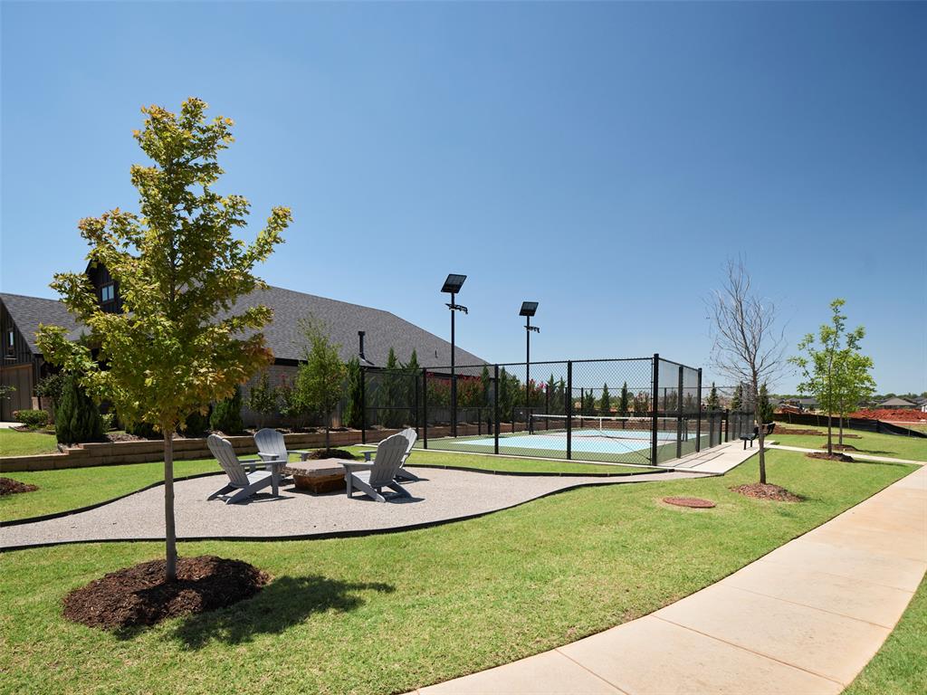 1206 Flint Hills Street Property Photo 4