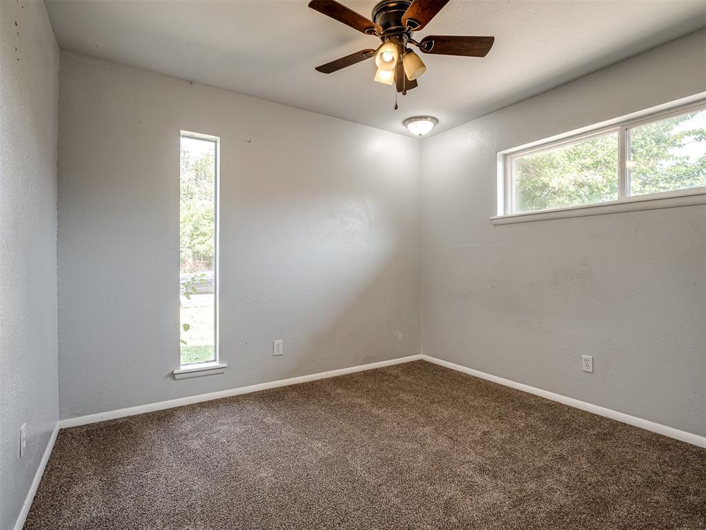 8900 S Hillcrest Drive Property Photo 23