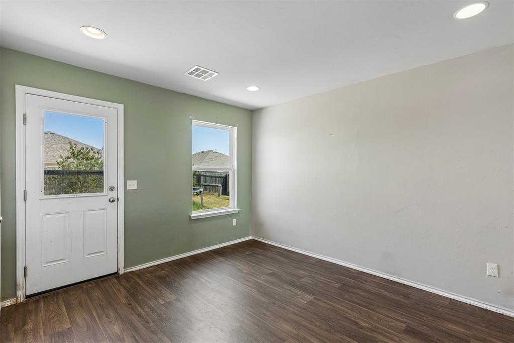 2033 W Autumn Way Property Photo 17