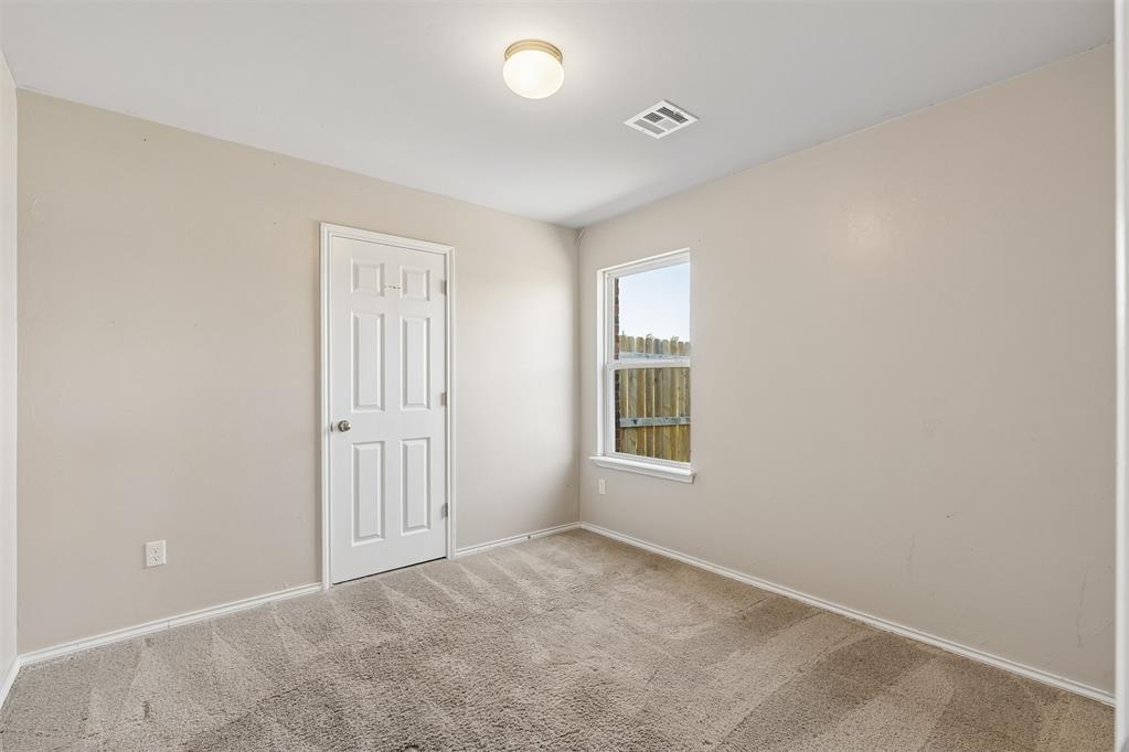 2033 W Autumn Way Property Photo 28