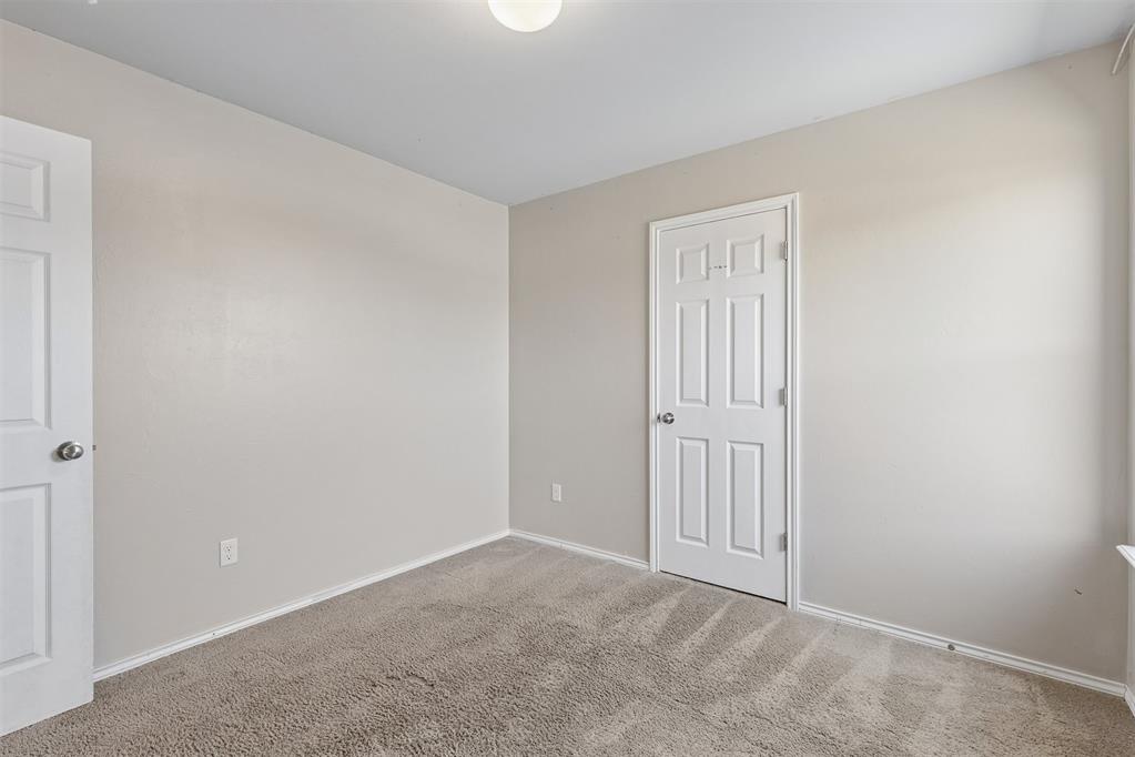 2033 W Autumn Way Property Photo 30