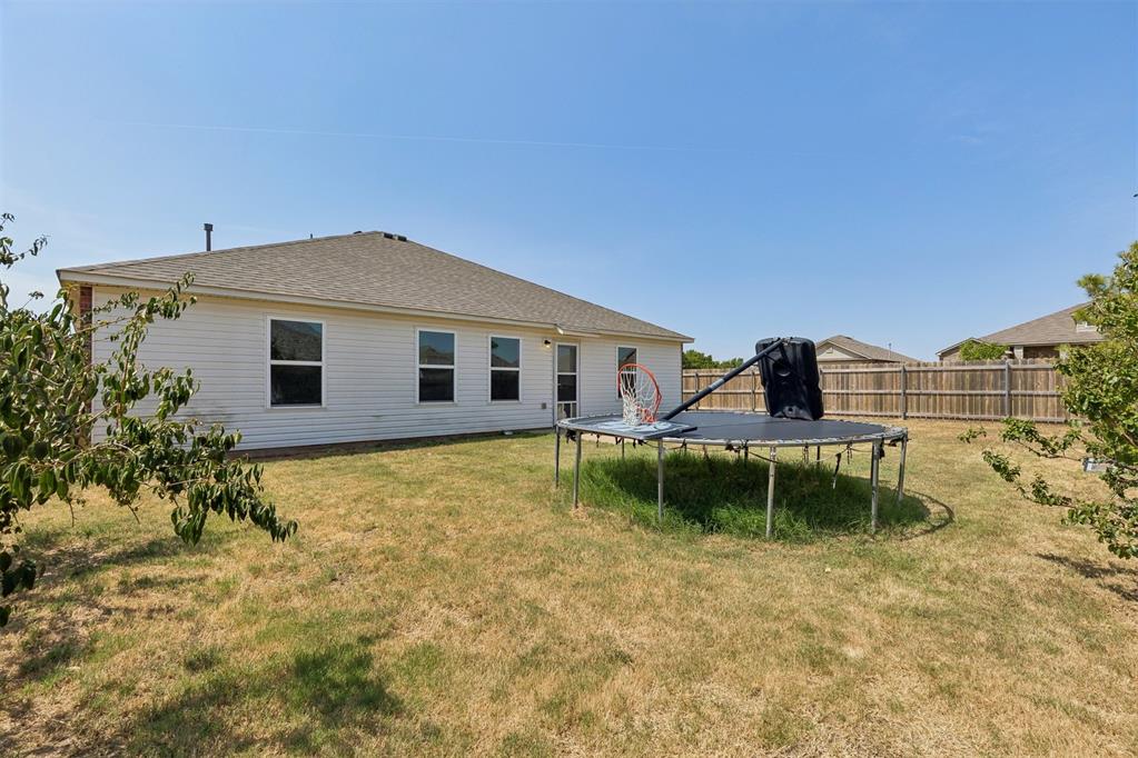 2033 W Autumn Way Property Photo 39