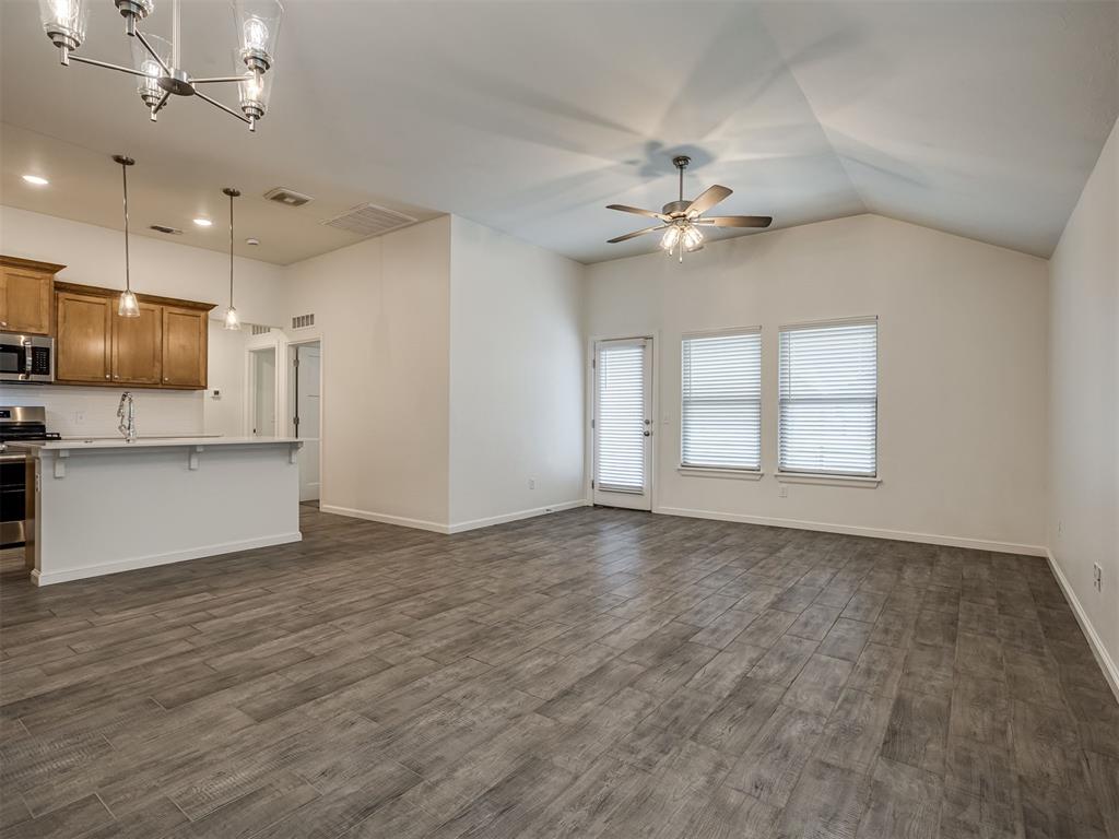 10525 Nw 32nd Street Property Photo 15