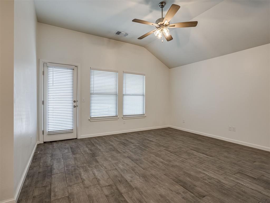 10525 Nw 32nd Street Property Photo 16