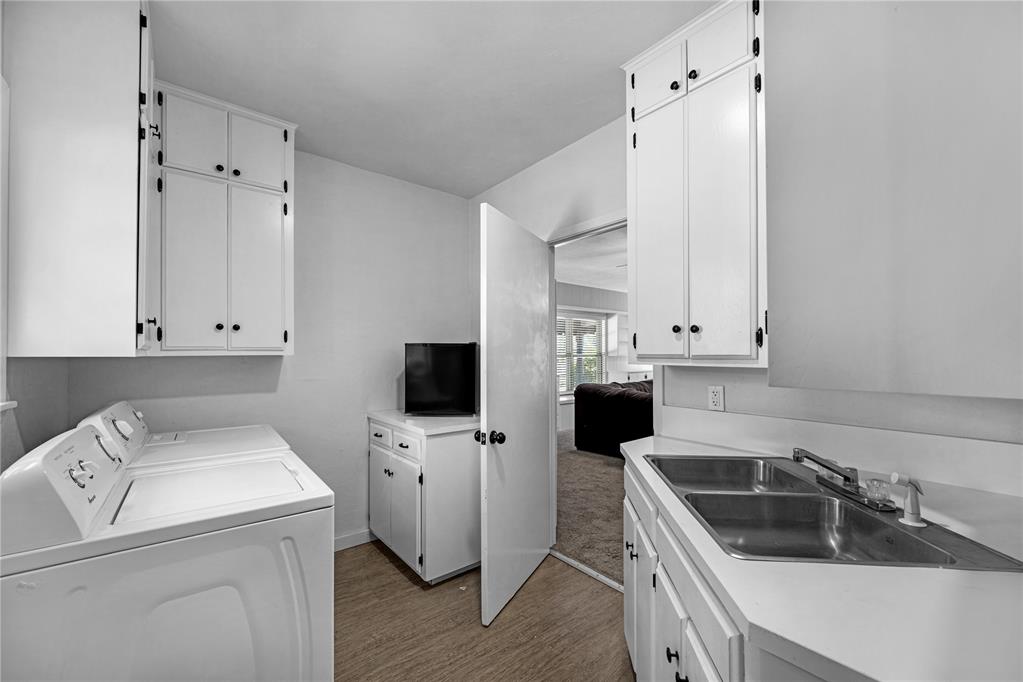 1532 Pearl Street Property Photo 32