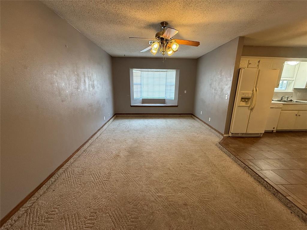 1023 Meadowbrook Lane Property Photo 9