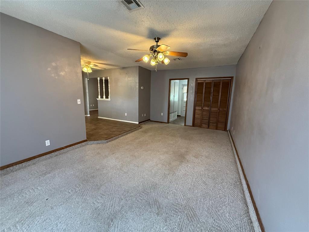 1023 Meadowbrook Lane Property Photo 10