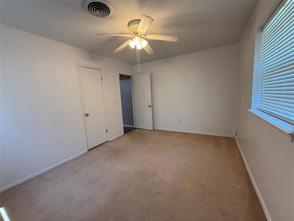 1023 Meadowbrook Lane Property Photo 15