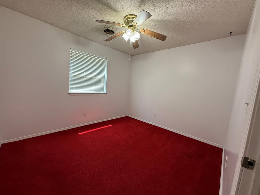 1023 Meadowbrook Lane Property Photo 16