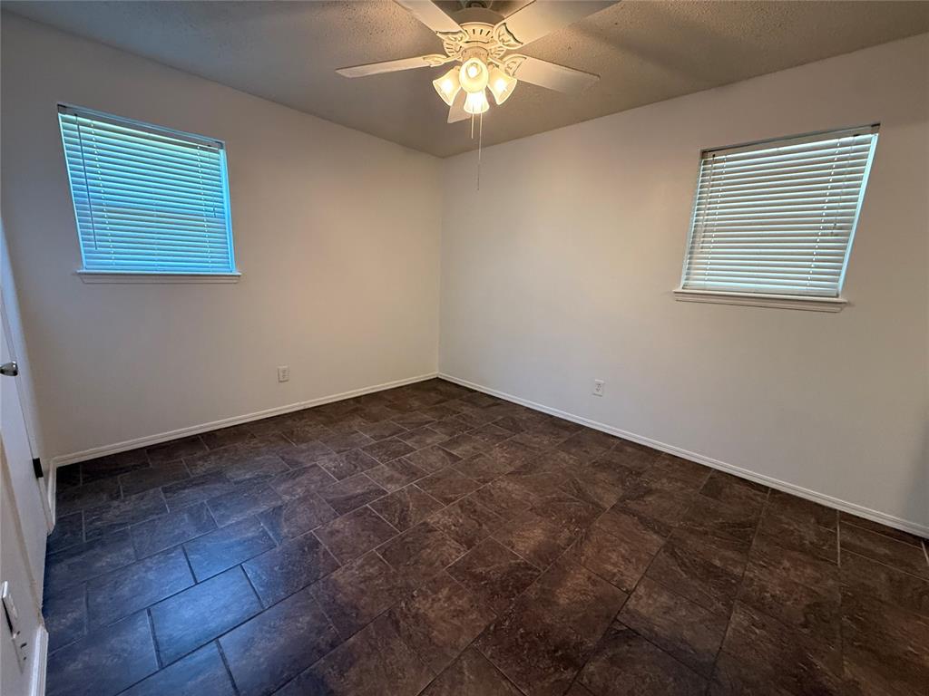 1023 Meadowbrook Lane Property Photo 19
