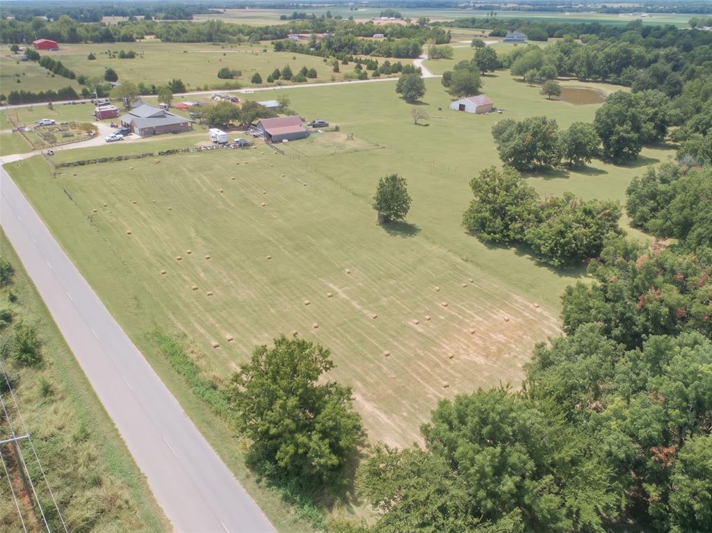 7435 N Peebly Road Property Photo 1