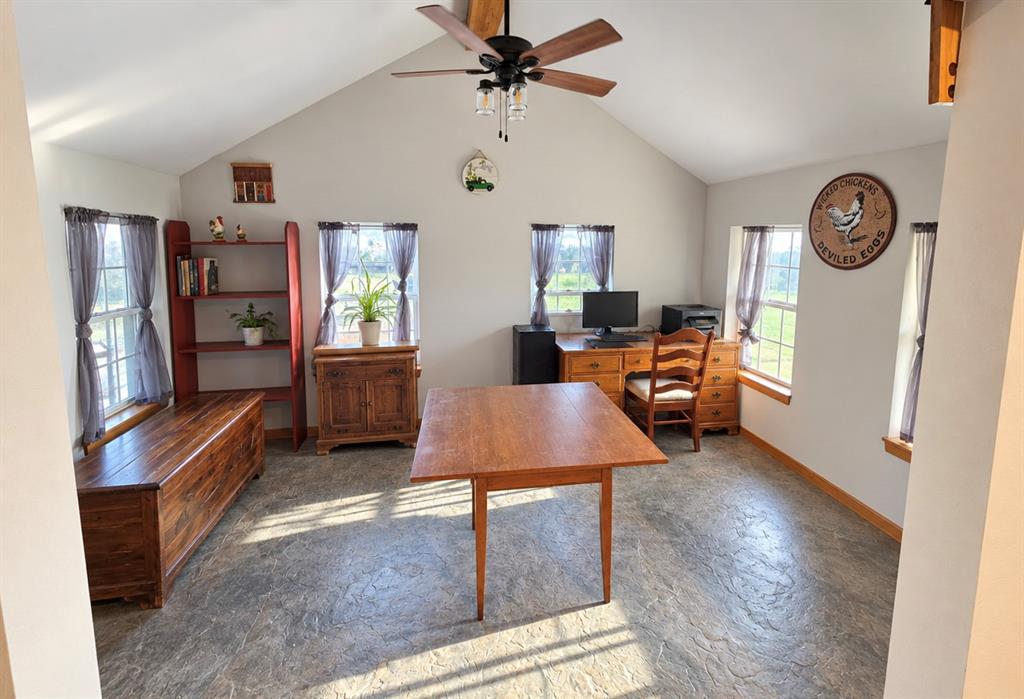 7435 N Peebly Road Property Photo 14