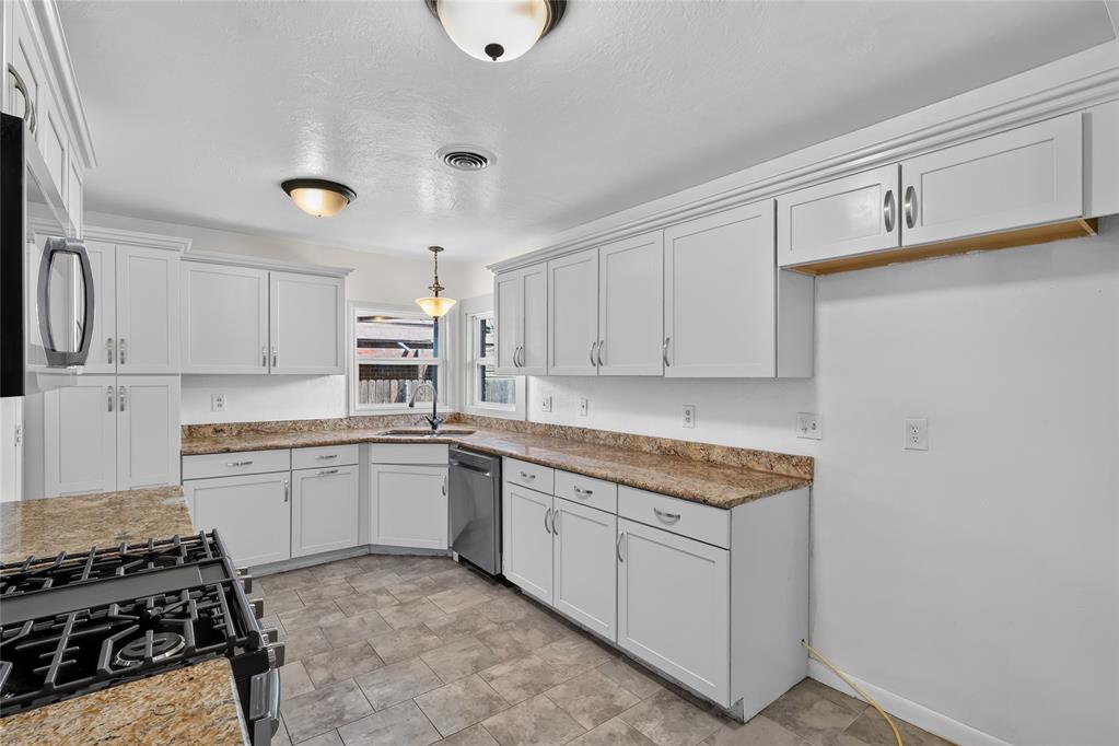 3028 N Tulsa Drive Property Photo 16