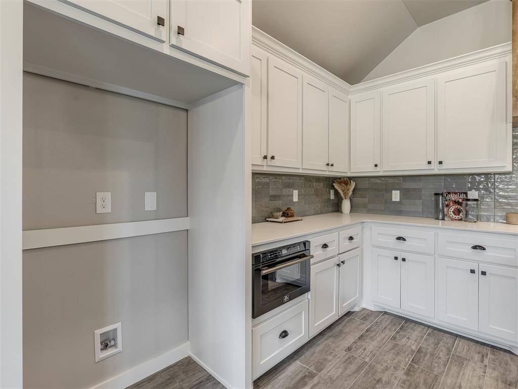 12513 Dolche Vita Drive Property Photo 9