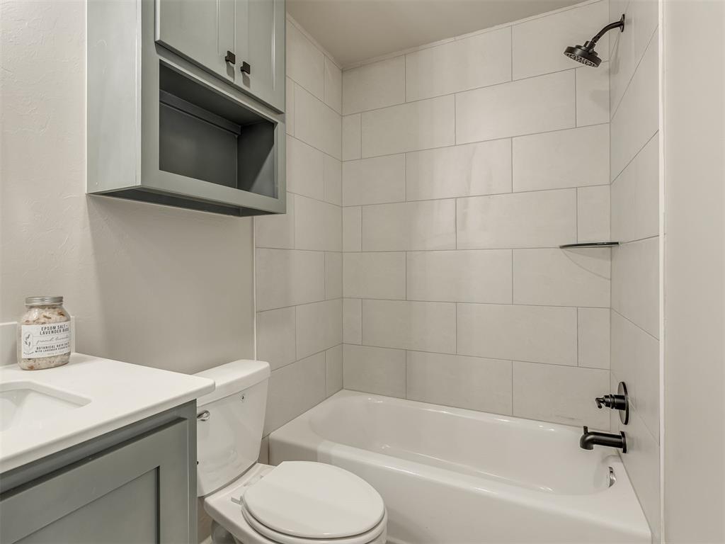 12513 Dolche Vita Drive Property Photo 27