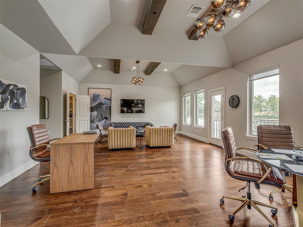 2232 Bridgeview Boulevard Property Photo 13