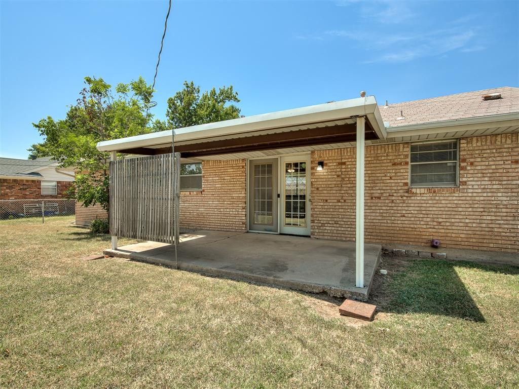 8012 S Villa Avenue Property Photo 26