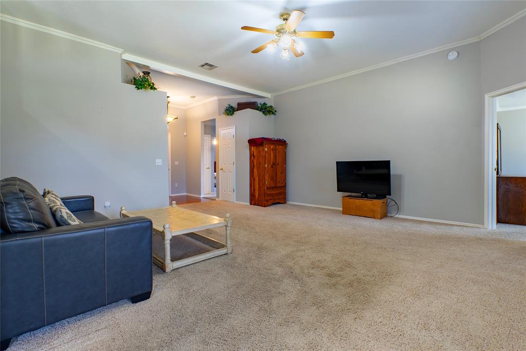 2609 Nw 163rd Street Property Photo 12