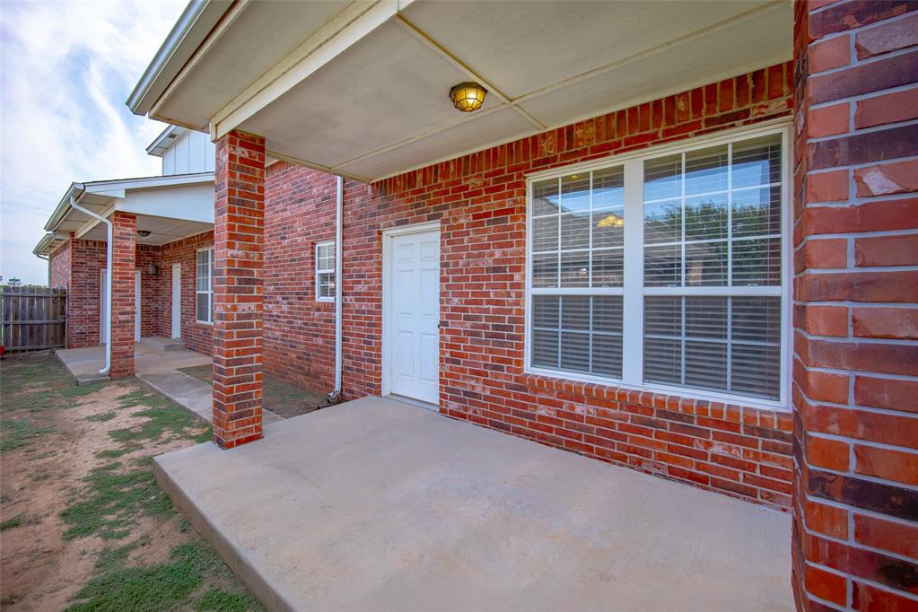 324 Shrill Street Property Photo 33
