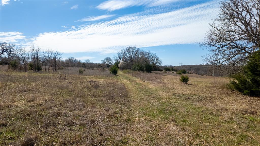Tire Iron Road Property Photo 8