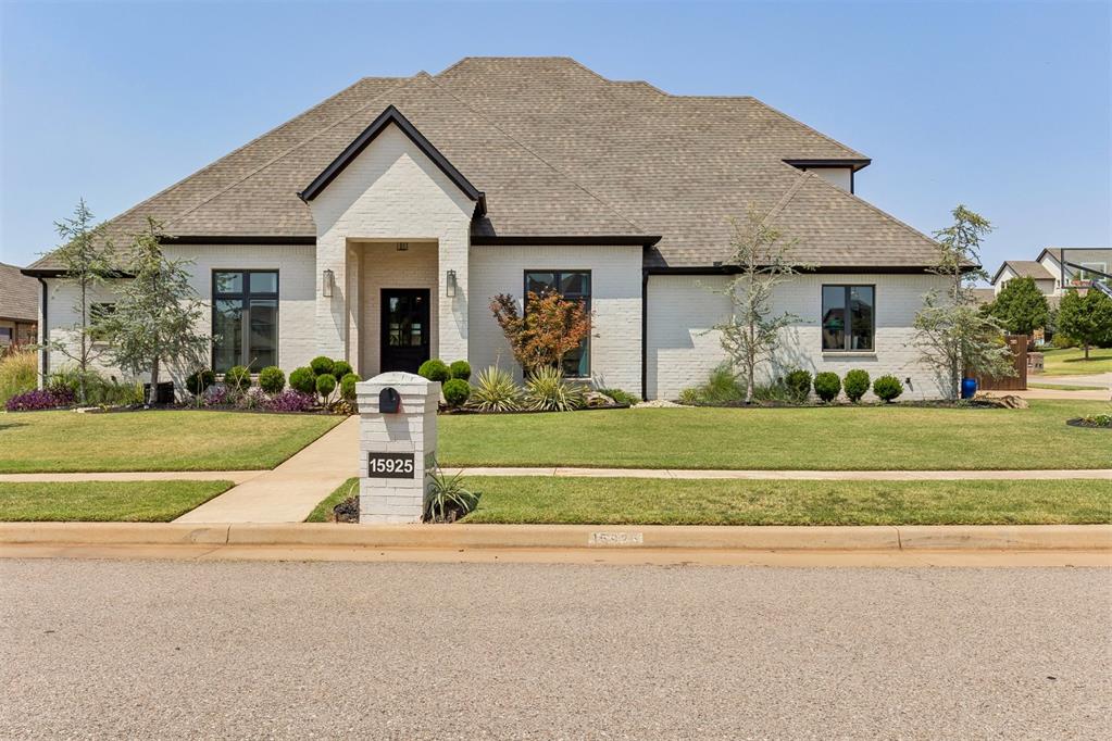 15925 Foxtail Trail Property Photo 2