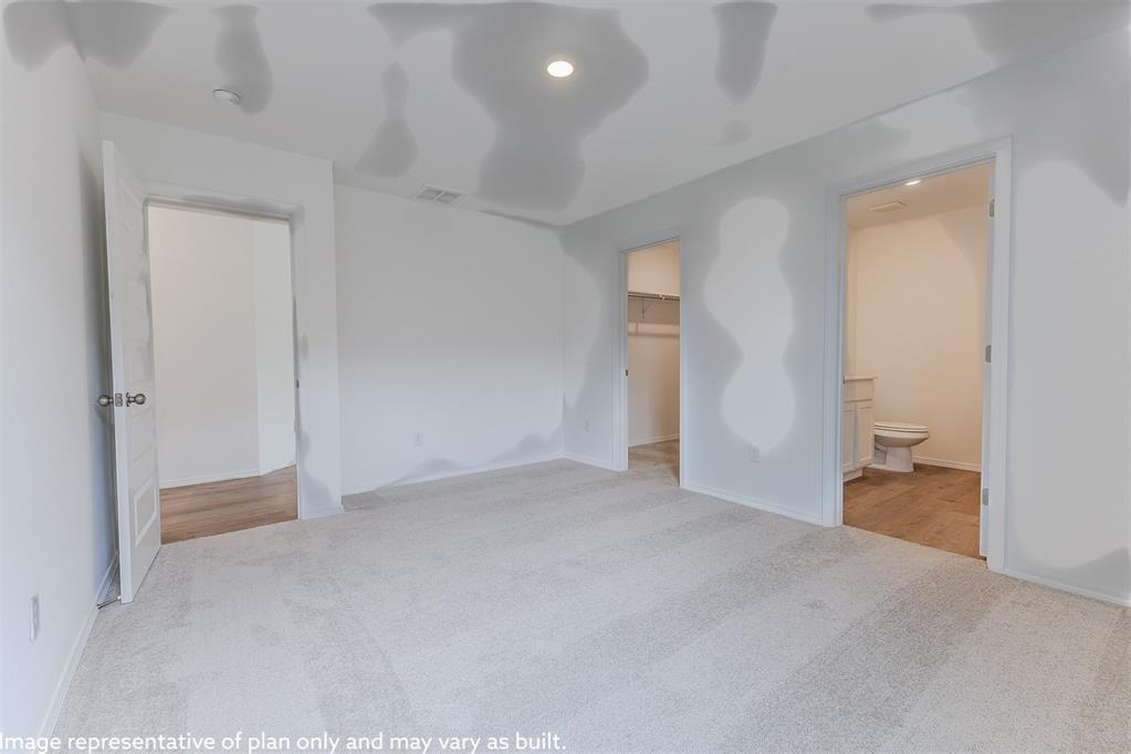 16301 Lovers Lane Property Photo 7