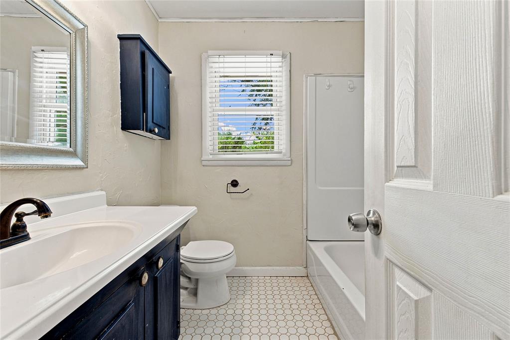2649 Lakeside Drive Property Photo 13