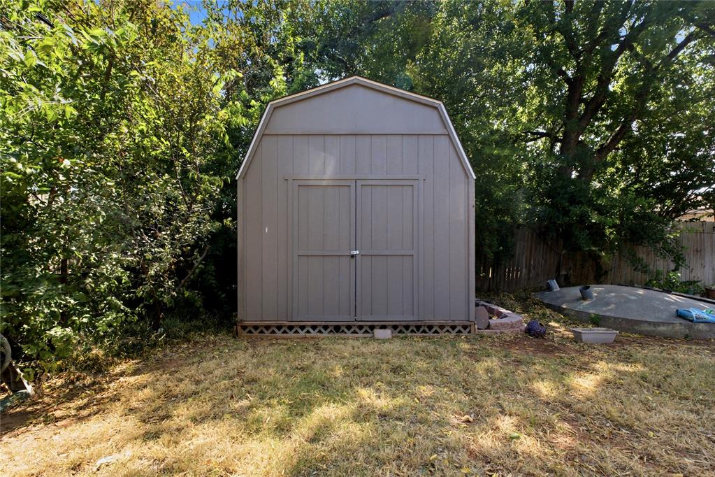 2649 Lakeside Drive Property Photo 18