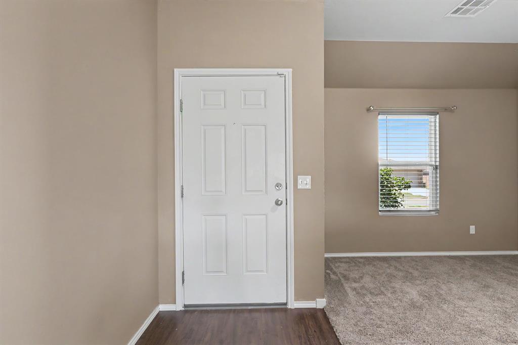 9804 Glover River Drive Property Photo 6