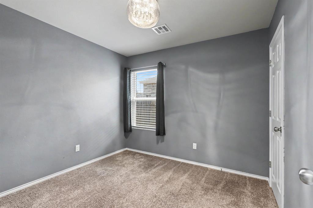 9804 Glover River Drive Property Photo 17