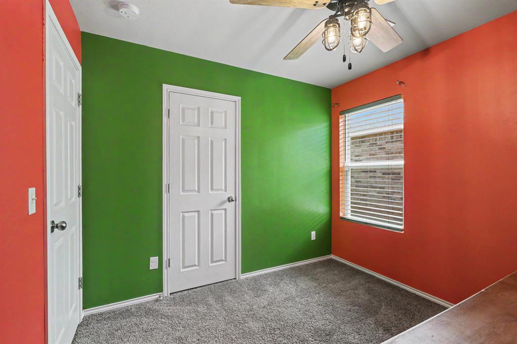 9804 Glover River Drive Property Photo 21