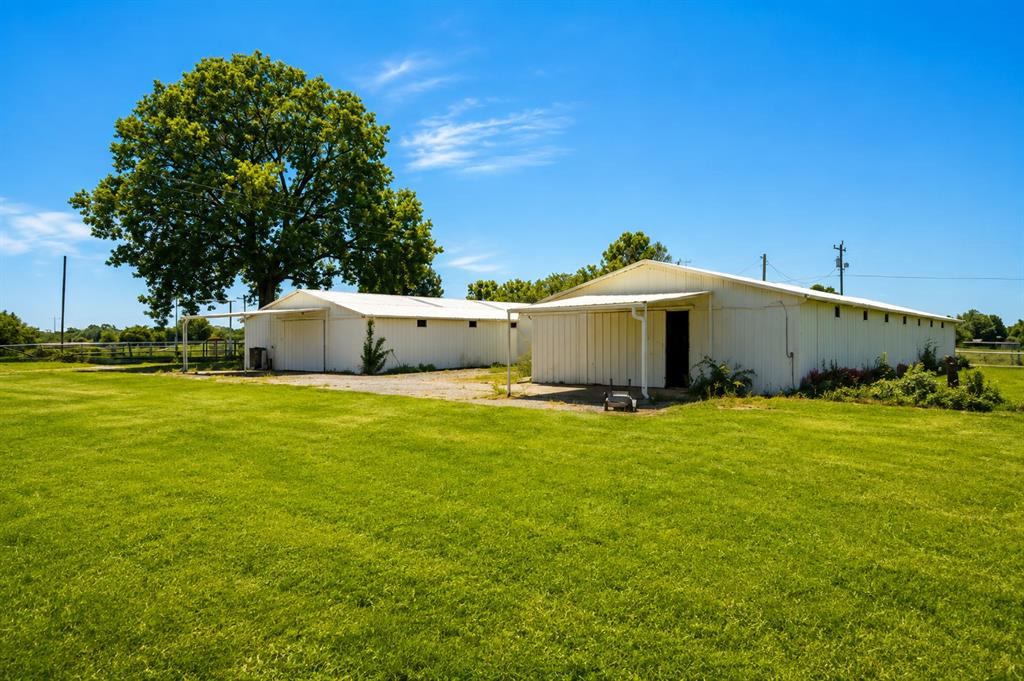 18699 Grayson Boulevard Property Photo 4