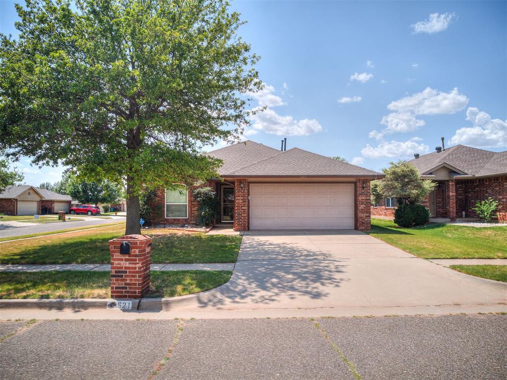 521 Apache Gate Drive Property Photo 3