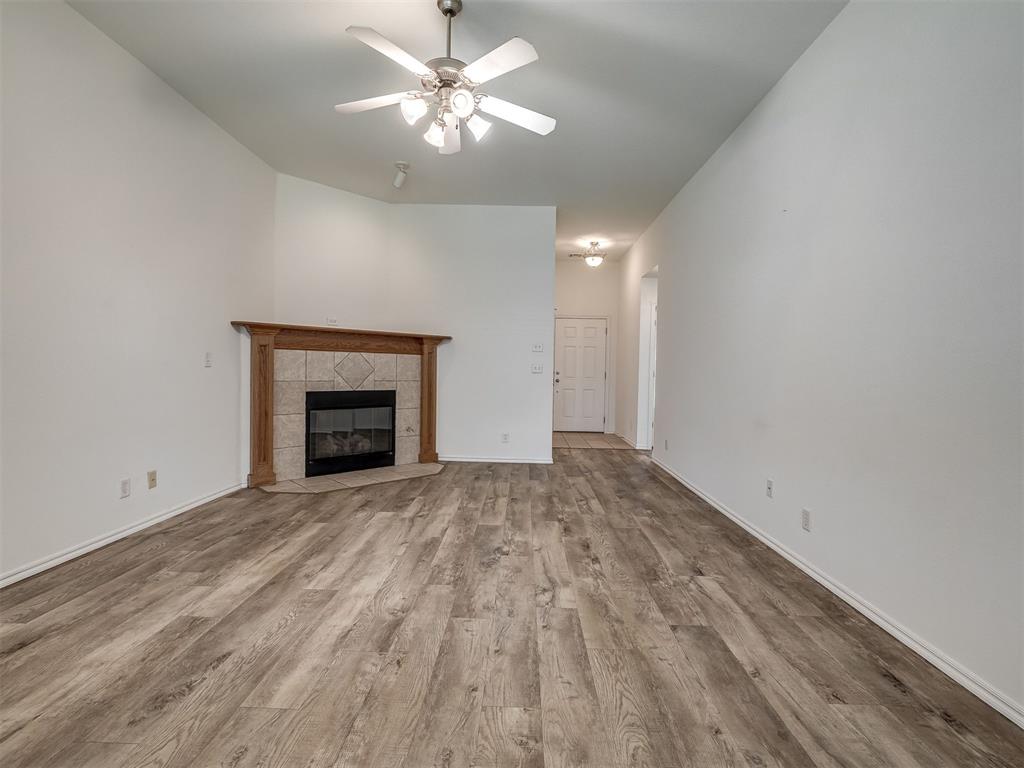 521 Apache Gate Drive Property Photo 9